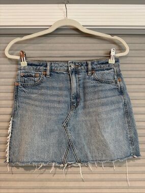 New American Eagle Blue Denim Mini Skirt - Classic Casual - size 0